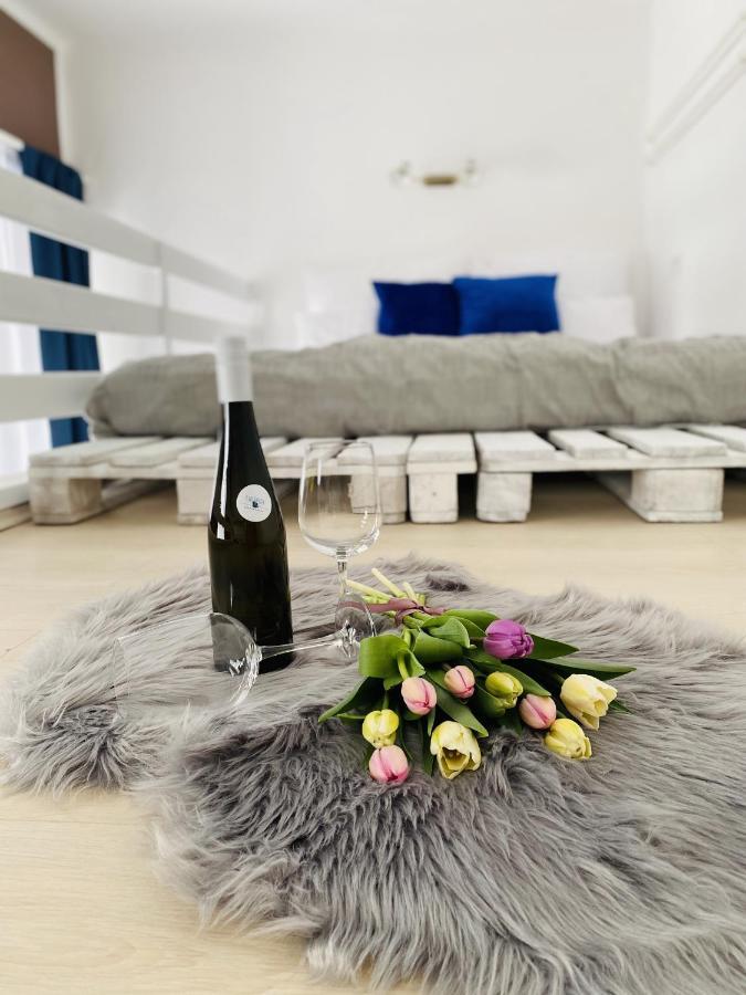 Urania Apartmanhaz Eger Zewnętrze zdjęcie