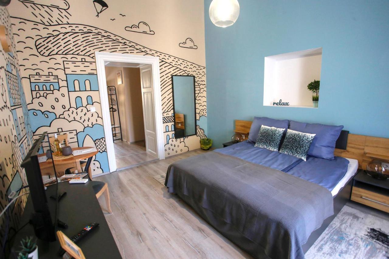 Urania Apartmanhaz Eger Zewnętrze zdjęcie