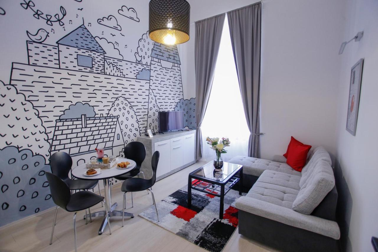 Urania Apartmanhaz Eger Zewnętrze zdjęcie