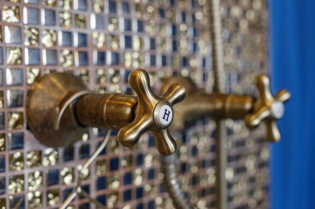 Urania Apartmanhaz Eger Zewnętrze zdjęcie